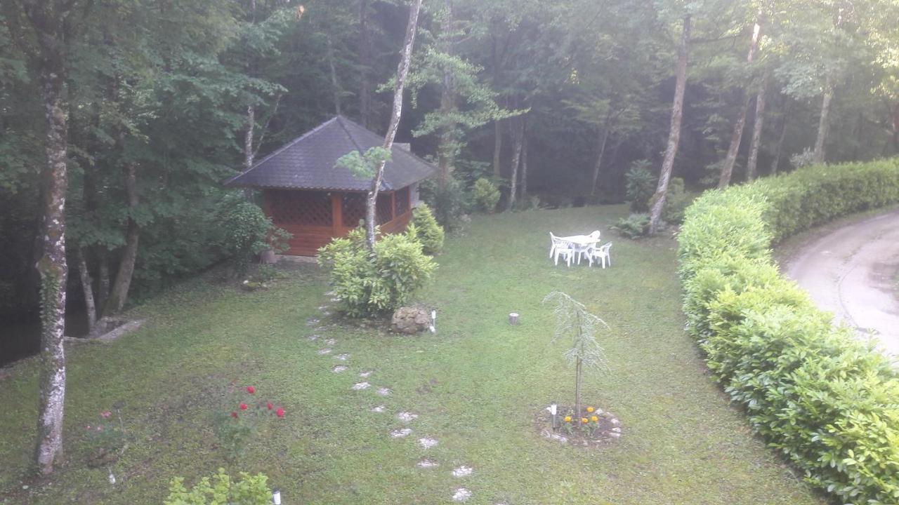 Mobile Home Slapnica U Parku Prirode Zumberak Krasic Exterior foto